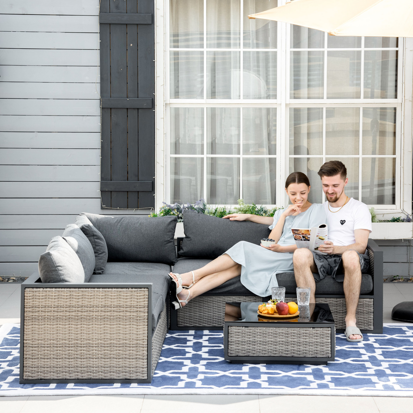 Outsunny 6 Pieces Patio Wicker Corner Sofa Set, Outdoor PE Rattan Sectional Conversation Aluminum Frame Furniture Set w/ Padded Cushion & Coffee Table, Grey